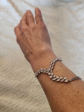 Estate Jewelry Silver Crystal Leaf Slider Bracelet - Women Jewelry